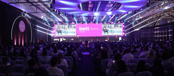 Miniatura da postagem "Bett Brasil 2026: sua escola está educando para o futuro ou apenas digitalizando o passado?" do Blog da K2M Soluções.